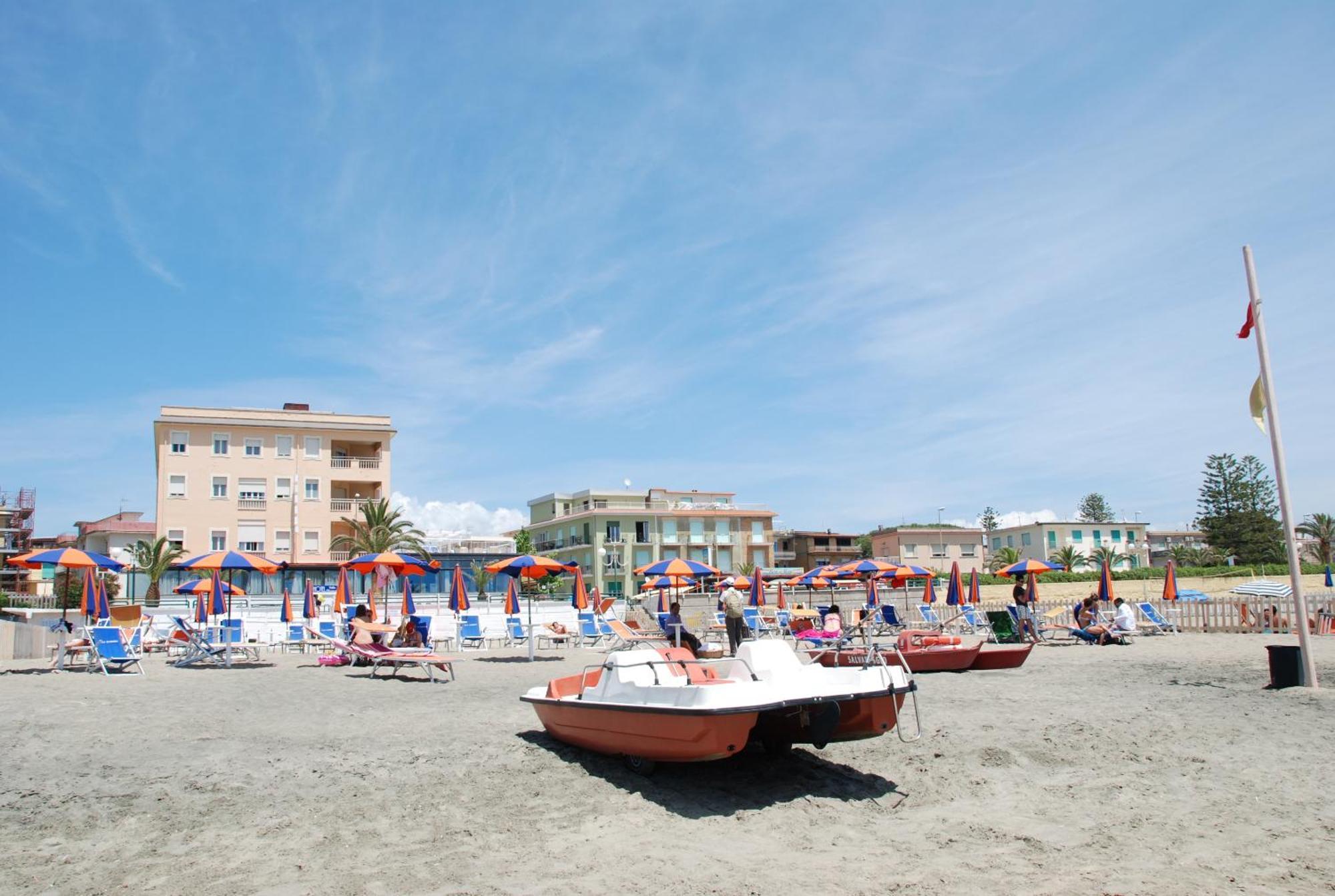 Hotel Villa Eleonora Скаури Екстериор снимка