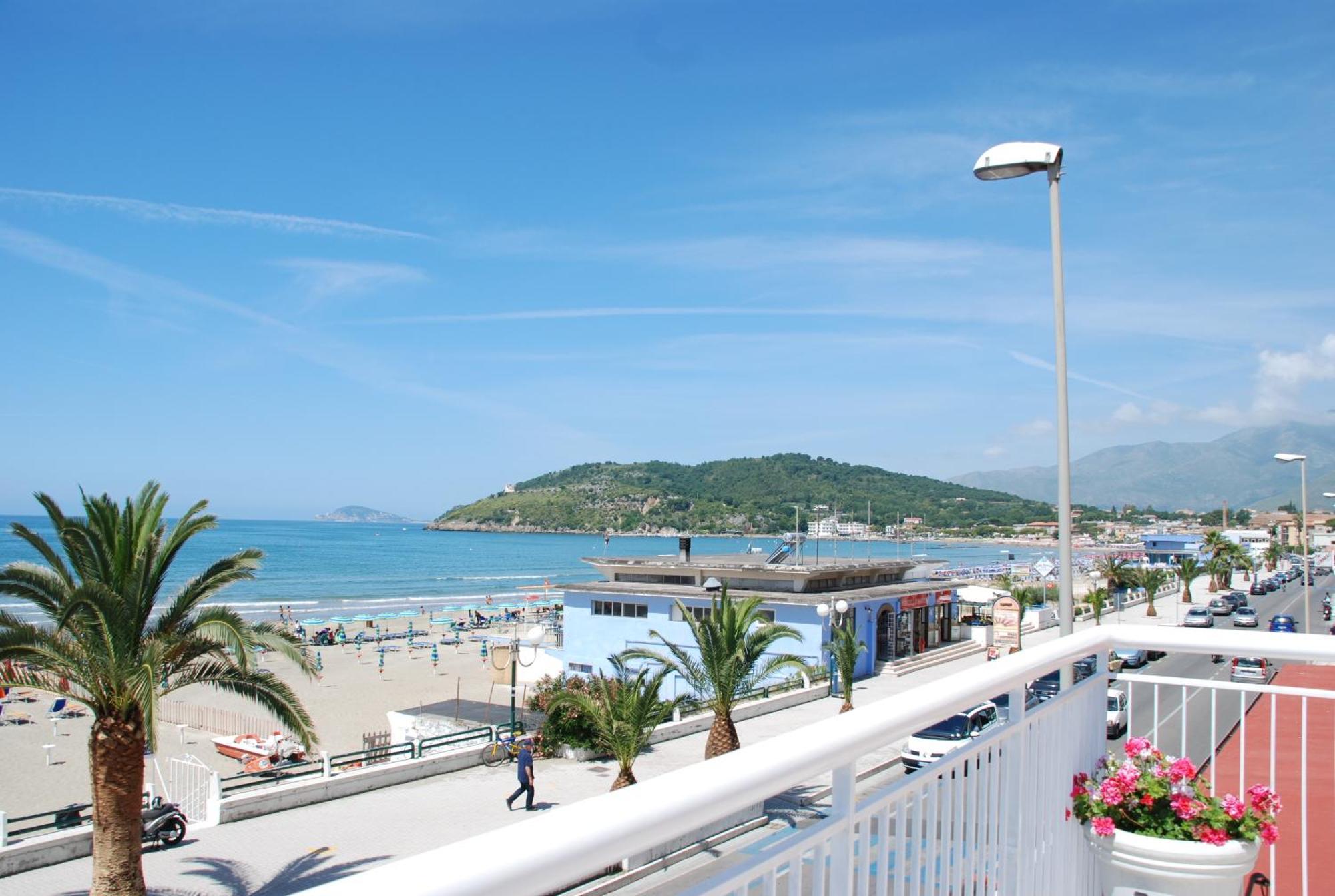 Hotel Villa Eleonora Скаури Екстериор снимка