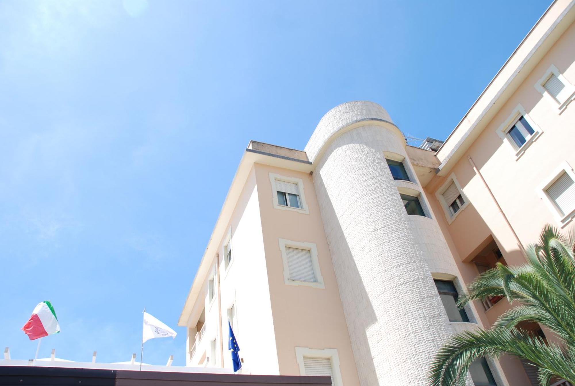 Hotel Villa Eleonora Скаури Екстериор снимка