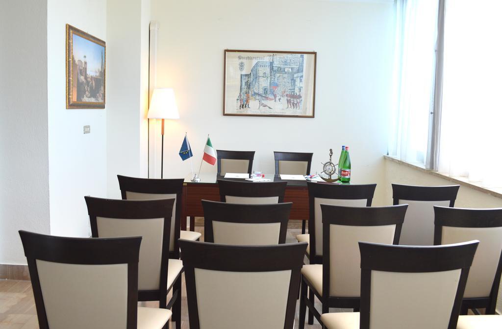 Hotel Villa Eleonora Скаури Екстериор снимка