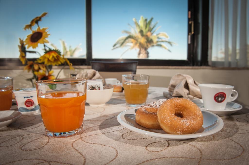 Hotel Villa Eleonora Скаури Екстериор снимка