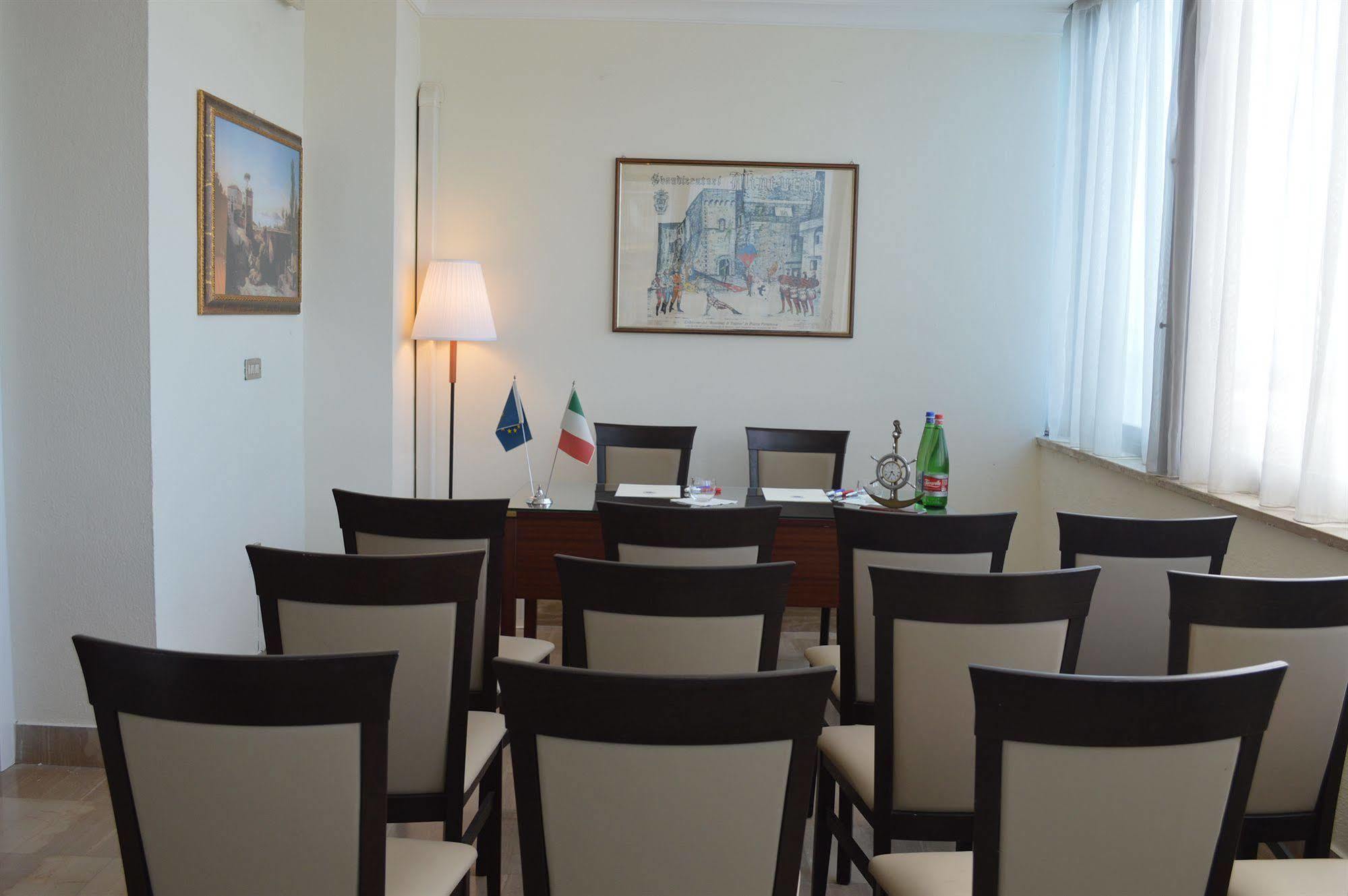 Hotel Villa Eleonora Скаури Екстериор снимка